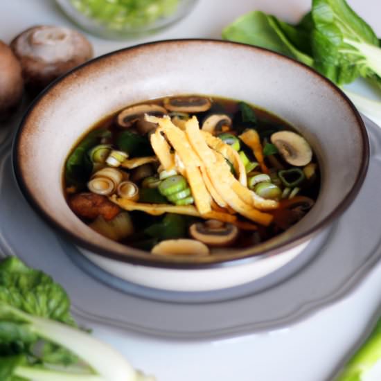 Broth with Mushrooms and Paksoi - Recipe photo by FingerLickingFood