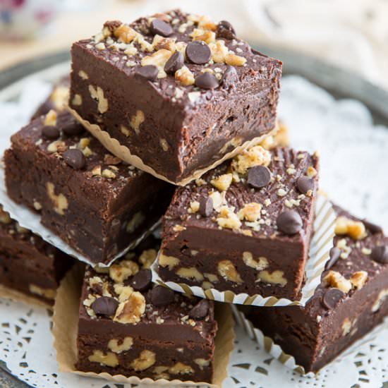DARK AND FUDGY BROWNIES - Recipe photo by EvilTwinKitchen