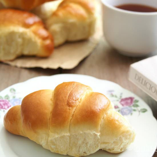 Overnight Soft Bun Dough - Recipe photo by Bake With Paws