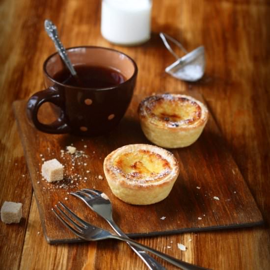 Portuguese Custard Tarts - Recipe photo by Miuda