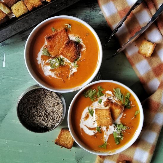 Roasted Tomato Soup - Recipe photo by Thoughts Over Chai