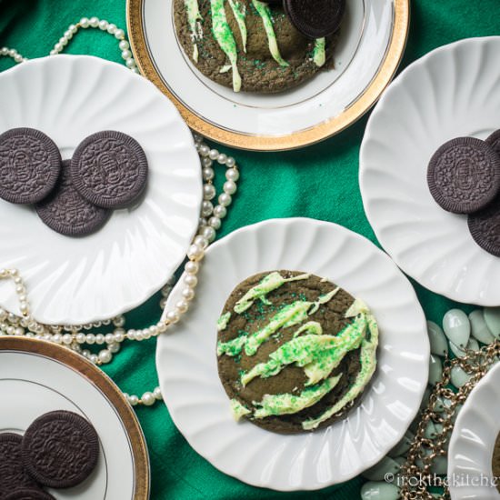 Mint Cocoa UFO Cookies for St. Patrick's - Recipe photo by irokthekitchen