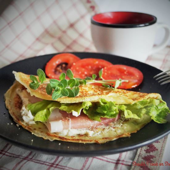 Crêpe Tutti Frutti - Recipe photo by PennyTheCook