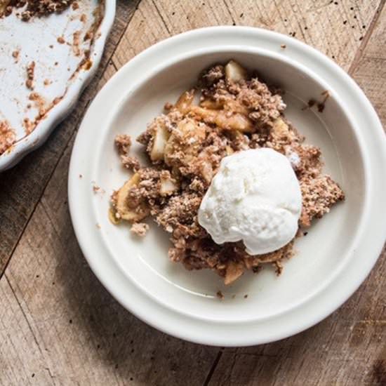 Gluten-Free Apple Crisp - Recipe photo by lemonsandbasil