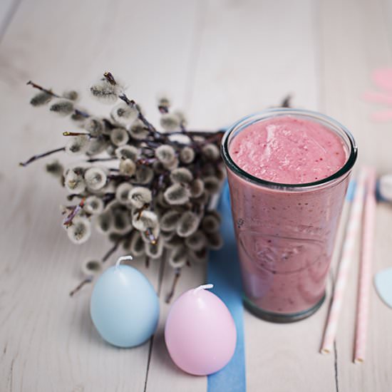 Rhubarb smoothie - Recipe photo by cookingcatrin
