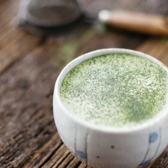 Matcha Vanilla latte - Recipe photo by Chopstick Chronicles