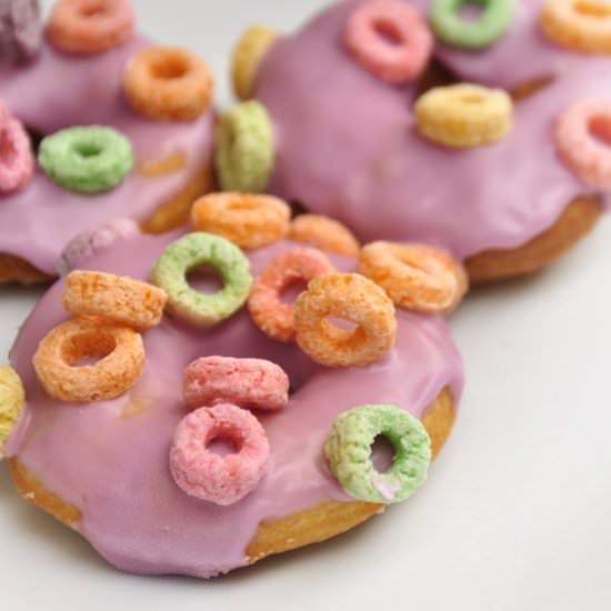 Fruit Loop Donuts - Recipe photo by thevegetarianginger