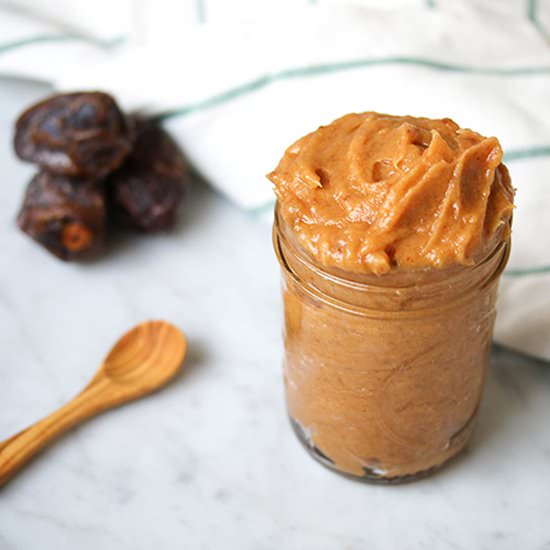 How to make Date Paste - Recipe photo by The Green Creator