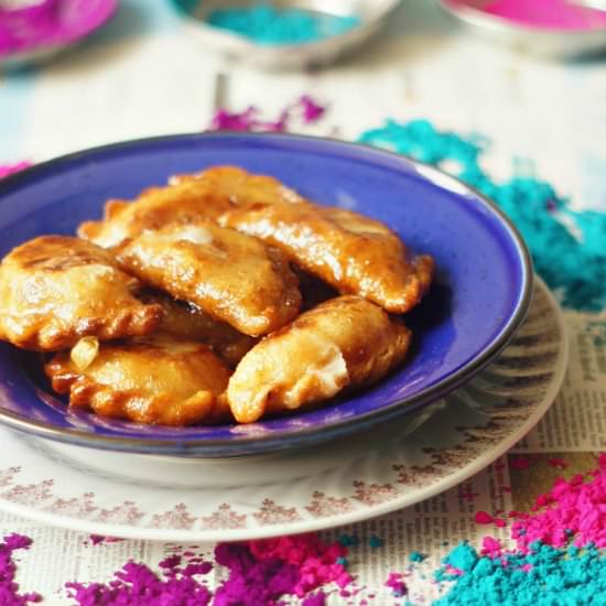 Gujiya - Recipe photo by Maniche