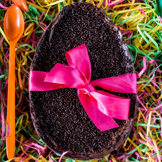 Chocolate Egg with Brigadeiro - Recipe photo by Oliviascuisine