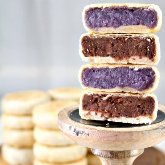 Hopia with Mungbean & Purple Yam - Recipe photo by foxy folksy