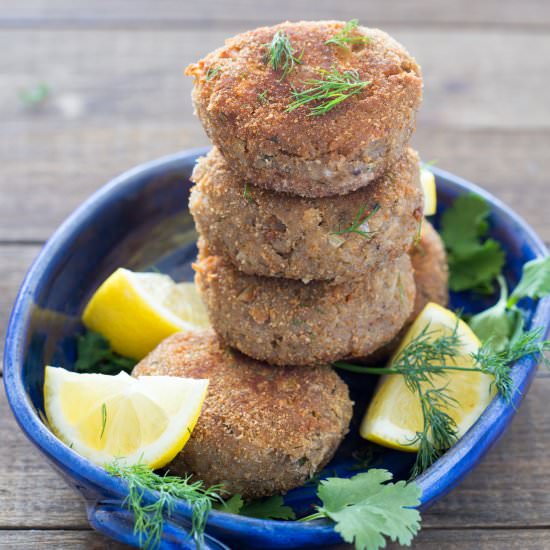 Canned Sardine Fish Cakes - Recipe photo by GarlicMatters