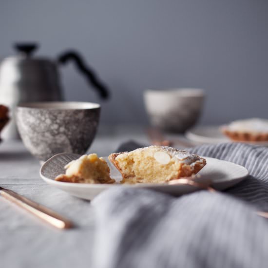 Amaretto & Almond Tartlet - Recipe photo by modestmarce