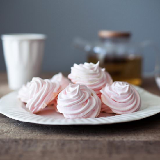 Honey Meringue Cookies - Recipe photo by modestmarce