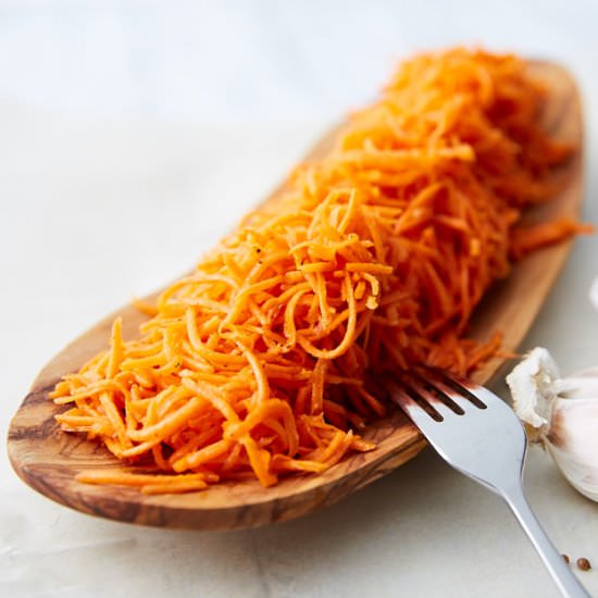 Shredded Carrot Salad - Recipe photo by cravingtasty
