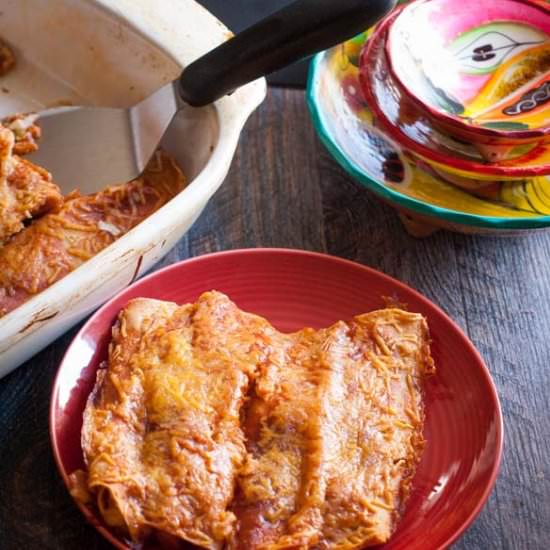 Easy Chicken Enchiladas - Recipe photo by MyLifeCookbook