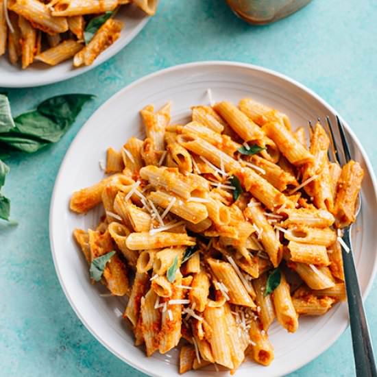 Sun-Dried Tomato Pesto Pasta - Recipe photo by thealmondeater
