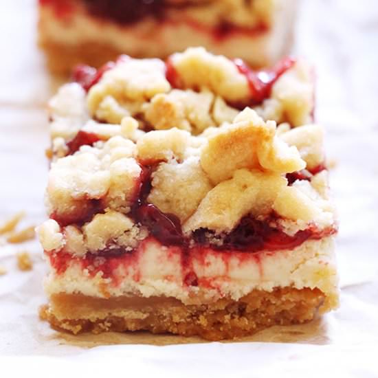 Strawberry Cheesecake Crumble Bars - Recipe photo by When Hungry