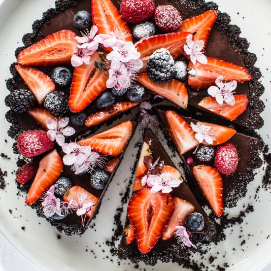 Berry Ganache Tart - Recipe photo by Afrodites Kitchen