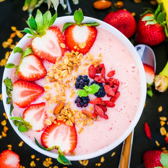 Strawberry Pineapple Smoothie Bowl - Recipe photo by MunchkinTime