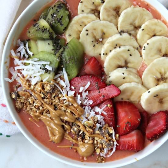 Smoothie Bowl - Recipe photo by the_secret_ingredient_is