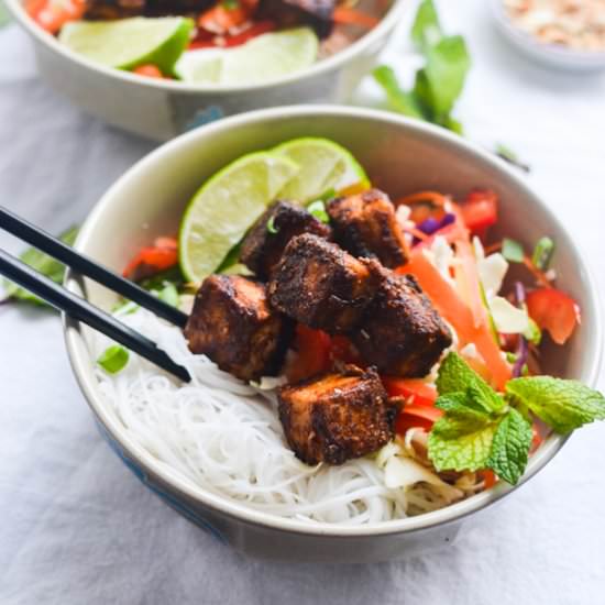 Sweet Chili Vermicelli Tofu Bowl - Recipe photo by warmvanillasugar