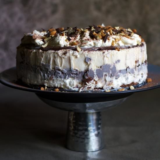 Tin Roof Ice Cream Cake - Recipe photo by SaltandWind