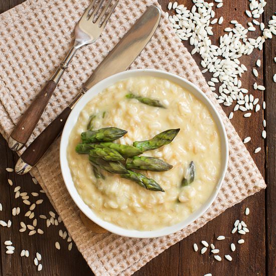 Asparagus and Taleggio Risotto - Recipe photo by Katrinshine