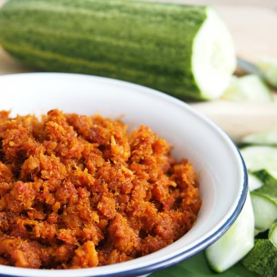 Sambal Hebi (Dried Shrimp Sambal) - Recipe photo by Bake With Paws