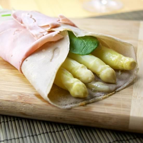 White Asparagus Crepe - Recipe photo by The FoodOlic