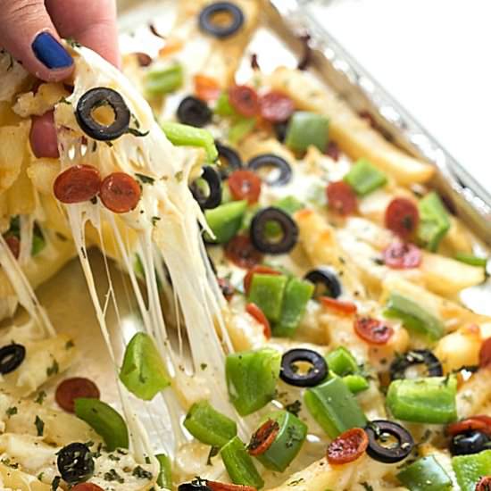 Supreme Pizza Baked Fries - Recipe photo by galonamission