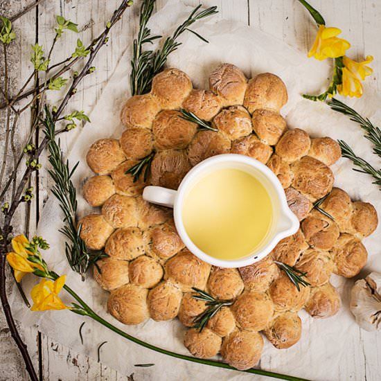 Rosemary Bread with Cheese Fondue - Recipe photo by cookingcatrin
