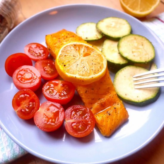 Sweet Lemon-Pepper Turmeric Salmon - Recipe photo by perchancetocook.com
