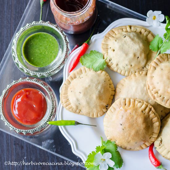 Hariyali Kachori | Tuvar Kachori - Recipe photo by Herbivore Cucina