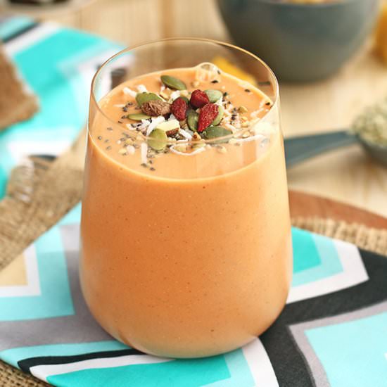 Carrot Sunshine Smoothie - Recipe photo by ilovevegan