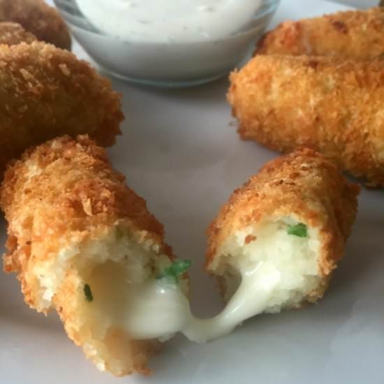 Mashed Potato Mozzarella Sticks - Recipe photo by Riverton Housewives