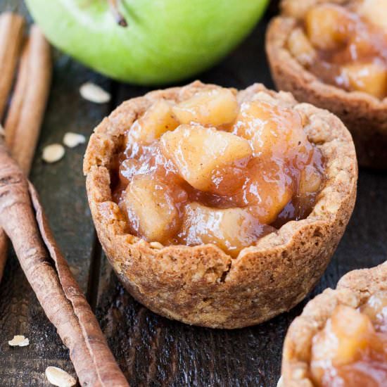 Apple Crisp Cookie Cups - Recipe photo by Livforcake