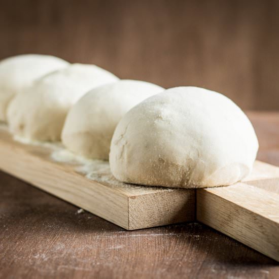 Homemade pizza dough - Recipe photo by BBQ Bastard