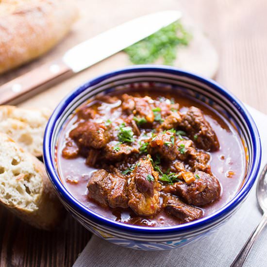 Chili con carne - Recipe photo by The Girl Loves To Eat