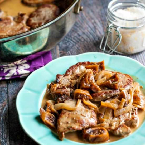 Pork Medallions in Fig Cream Sauce - Recipe photo by MyLifeCookbook