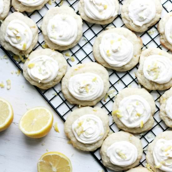 Creamy Lemon Cookies - Recipe photo by prettylifegirls