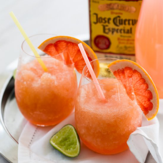 Iced Paloma - Recipe photo by thedessertspoon