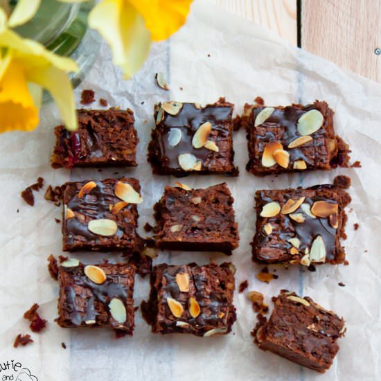 Hazelnut and Cranberry Brownies - Recipe photo by cutieandpie