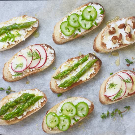 Fresh Ricotta crostini - Recipe photo by marilenaskitchen
