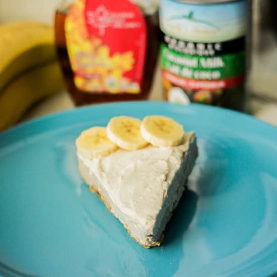 Vegan No Bake Banana Cream Pie - Recipe photo by HappyGut