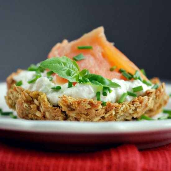 Oatmeal Tarts with Smoked Salmon - Recipe photo by dietetyczne-fanaberie