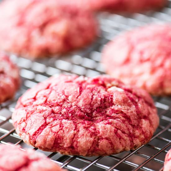 Beet-Lemon Gooey Butter Cookies - Recipe photo by whiskeyandsoba