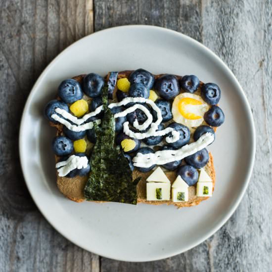 Starry Night on Toast - Recipe photo by healthynibblesandbits