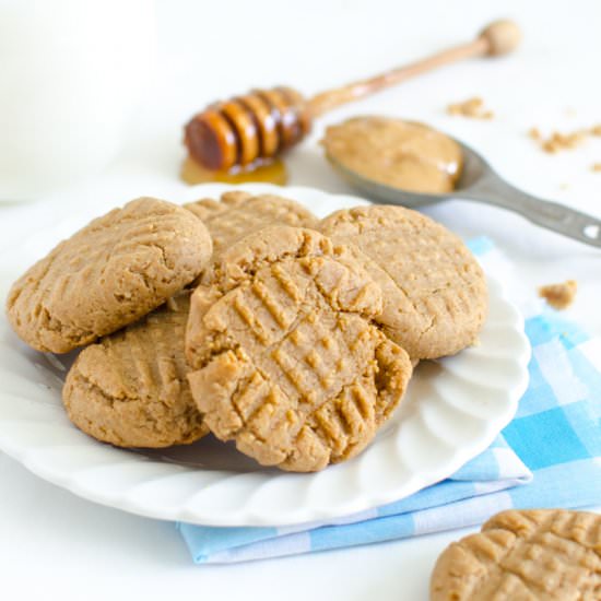 Peanut Butter Cookies - Recipe photo by Blessthismess