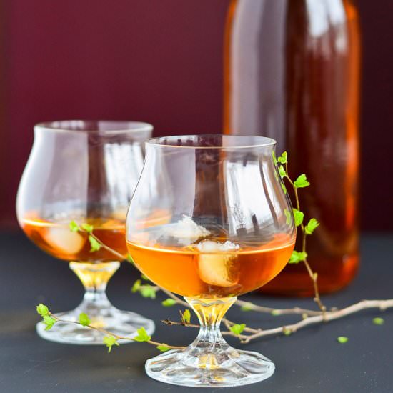 quince liqueur - Recipe photo by skaniosdienos